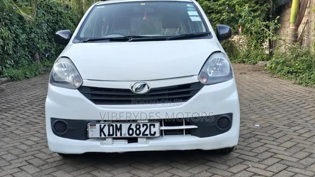 Daihatsu Mira 2016 White