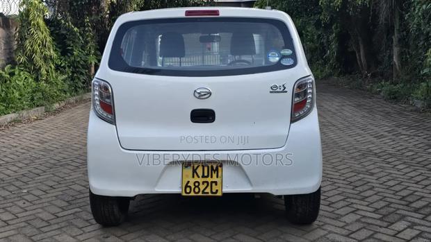Daihatsu Mira 2016 White