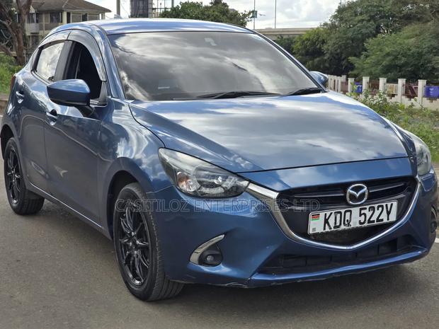 Mazda Demio 2017 Blue