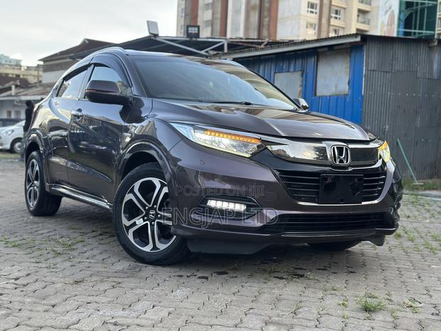 Honda Vezel 2018 Brown