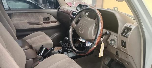 Toyota Land Cruiser Prado 1999 Gray