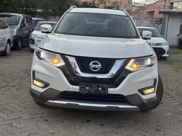 Nissan X-Trail 2.0 Petrol AWD 2019 Pearl