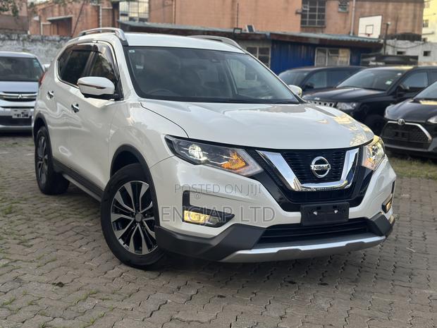 Nissan X-Trail 2.0 Petrol AWD 2019 Pearl