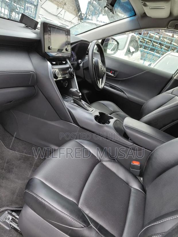 Toyota Harrier 2.5 Hybrid 2021 Gray