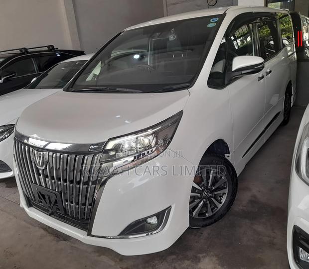 Toyota Esquire 2.0 AWD (7 seater) 2019