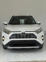 Toyota RAV4 2019 White for sale