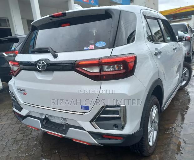 Toyota Raize 1.0 AWD 2020