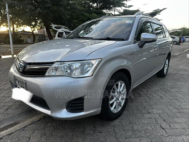 Toyota Corolla Fielder 2014 Gray