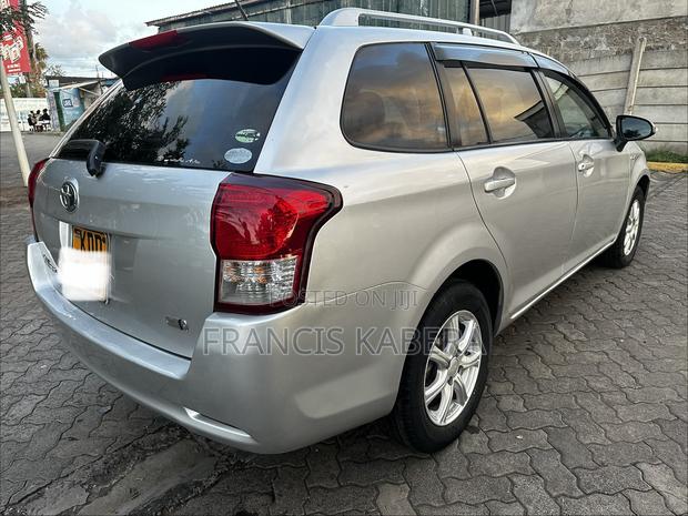 Toyota Corolla Fielder 2014 Gray