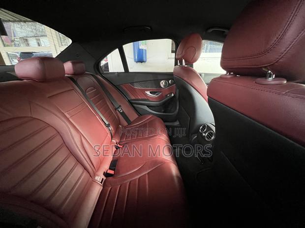 Mercedes-Benz C200 2019 Black