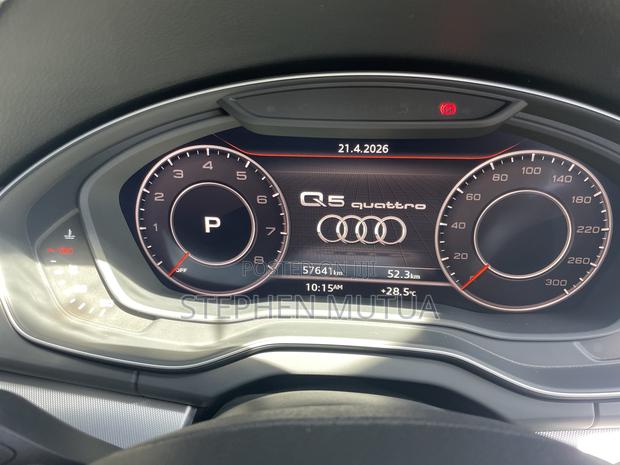 Audi Q5 45 Premium AWD quattro 2020 White