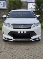 Toyota Harrier 2019 White for sale