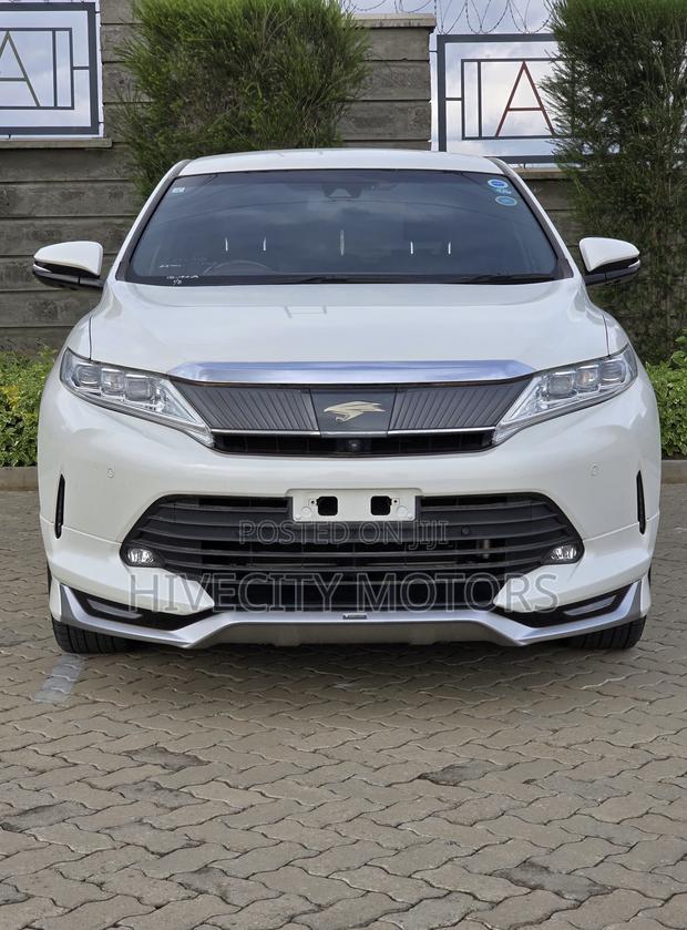 Toyota Harrier 2019 White