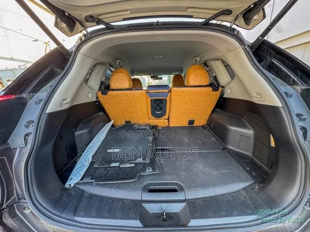 Nissan X-Trail 2.0 Petrol AWD 2019 Brown
