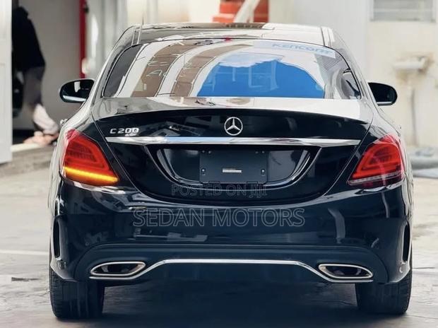 Mercedes-Benz C200 2020 Black
