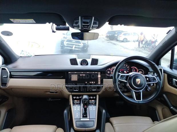 Porsche Cayenne Base AWD 2019