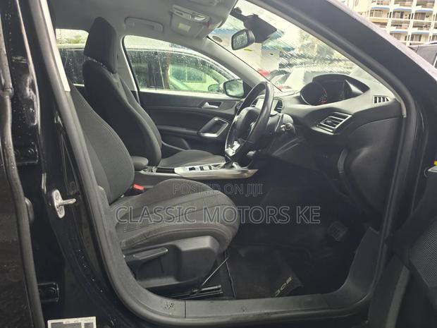 Peugeot 308 2019 Black