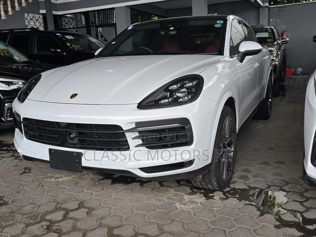 Porsche Cayenne Base AWD 2020 White