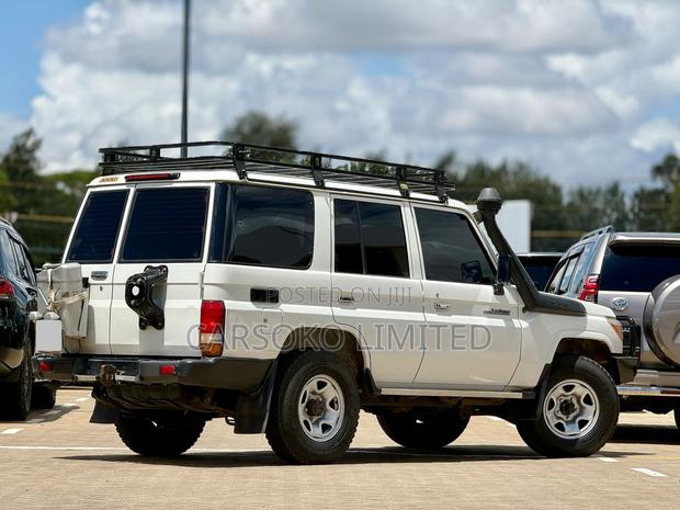 Toyota Land Cruiser 76 Series 2019 White