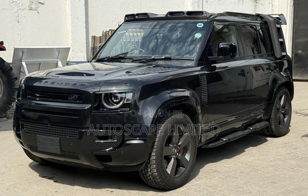Land Rover Defender 2022 Black