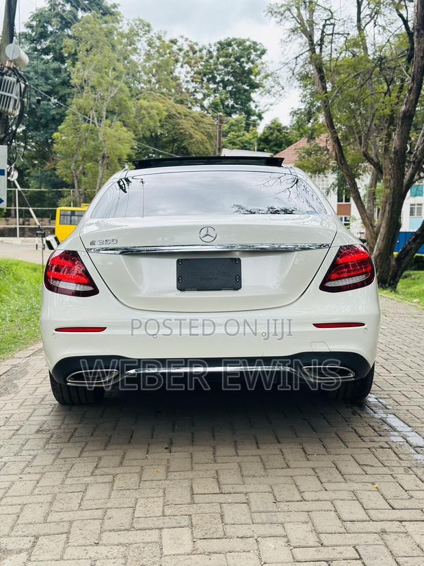 Mercedes-Benz E250 2017 White