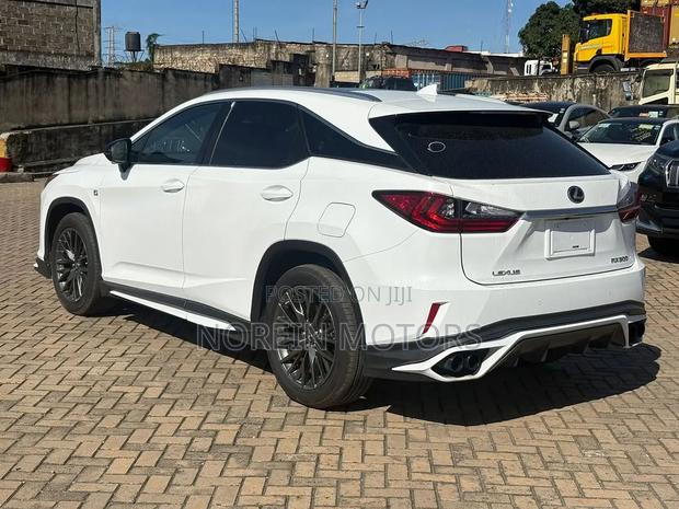 Lexus RX 350  F Sport AWD 2019 Off white