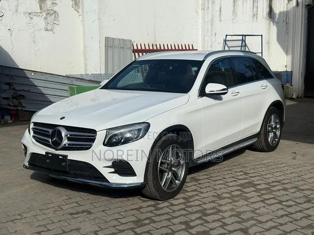 Mercedes-Benz GLE-Class 2020 Off white