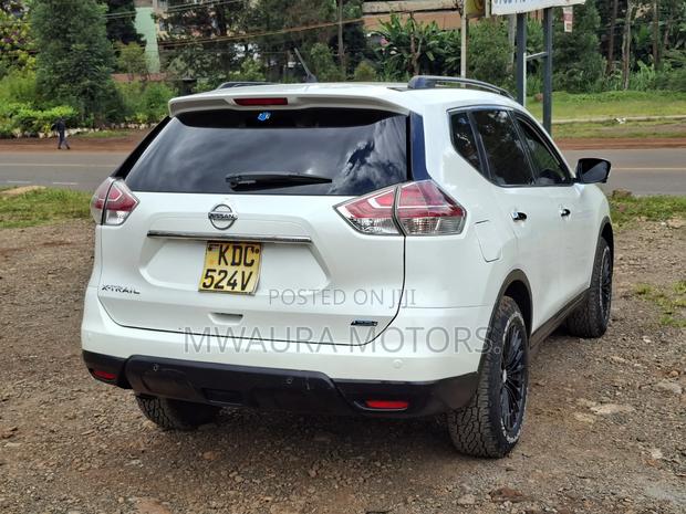 Nissan X-Trail 2.0 Petrol AWD 2014 White