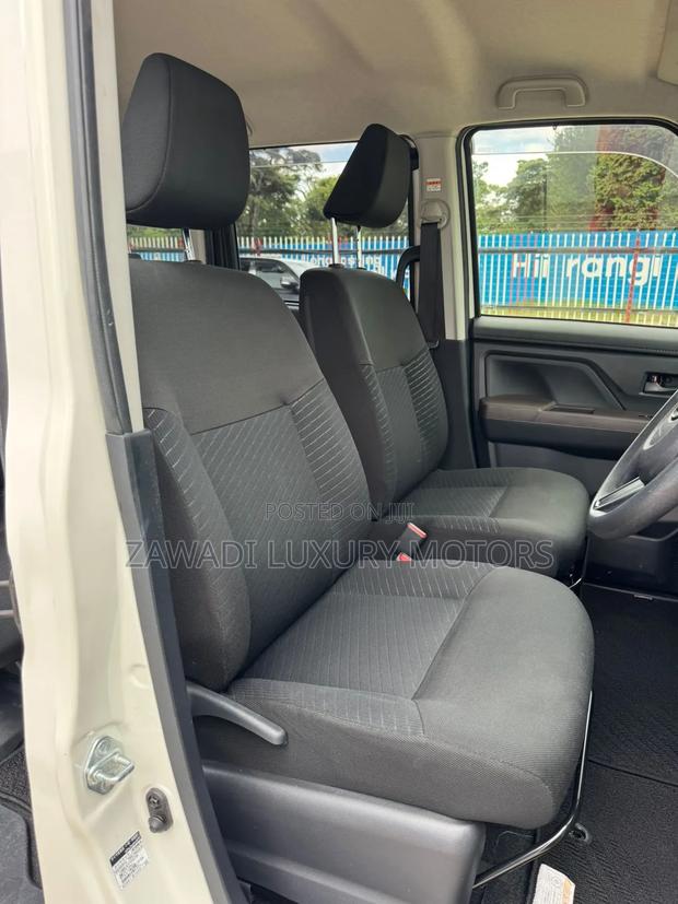 Daihatsu Thor 1.0 Petrol FWD 2019 White