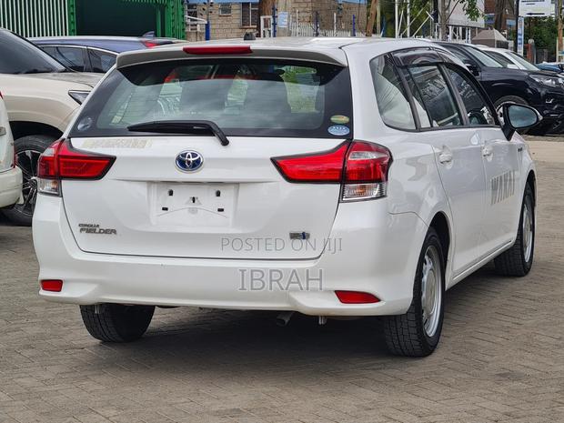 Toyota Corolla Fielder 2019 White