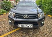 Toyota Hilux 2021 Gray for sale
