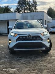 Toyota RAV4 2019 White for sale