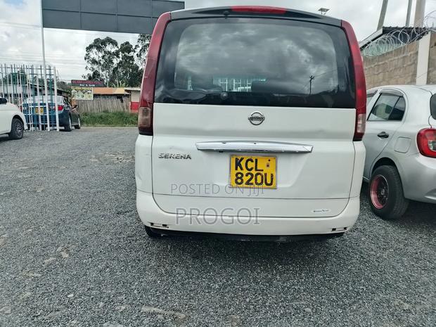 Nissan Serena 2010 White