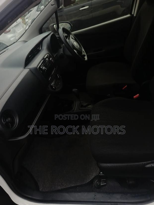 Toyota Vitz 2019 White