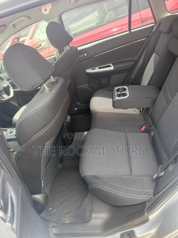 Subaru Legacy 2019 Silver