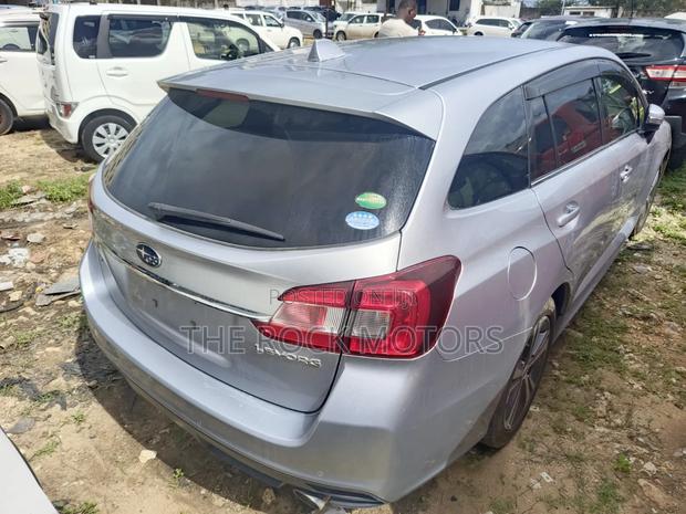 Subaru Legacy 2019 Silver