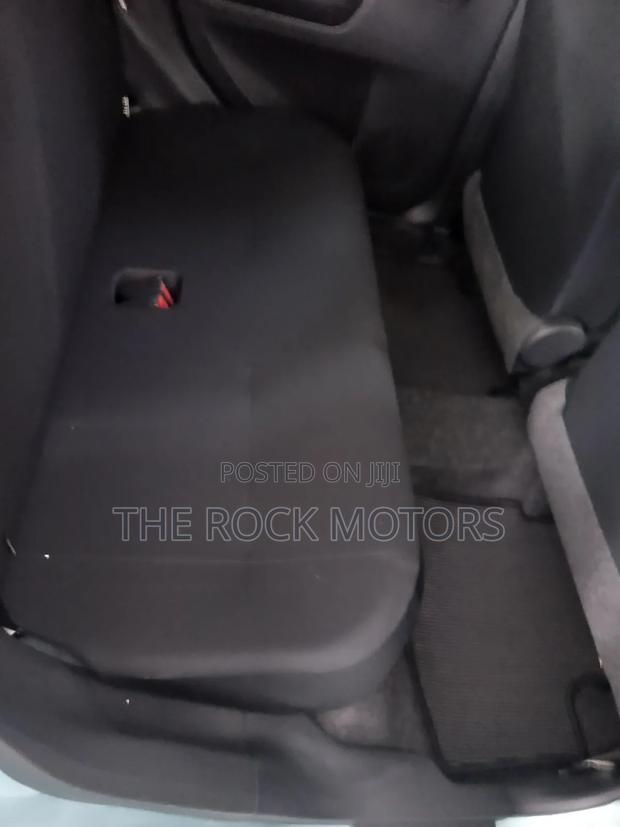 Daihatsu Mira 2019 Green