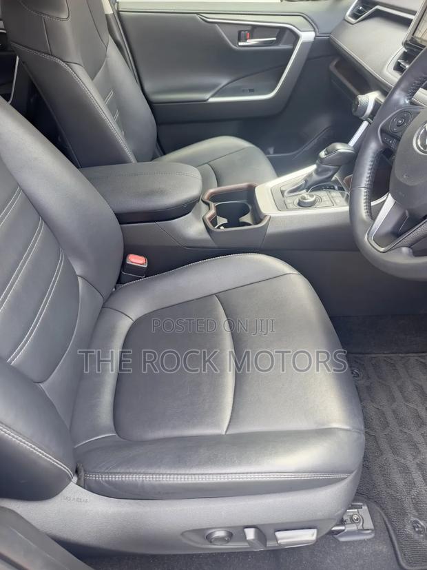 Toyota RAV4 2020 Gray