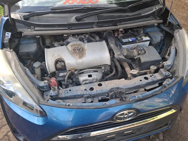Toyota Sienta 2016 Blue