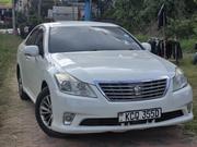 Toyota Crown 2011 White for sale