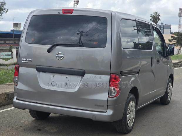 Nissan NV200 S 2019 Gray