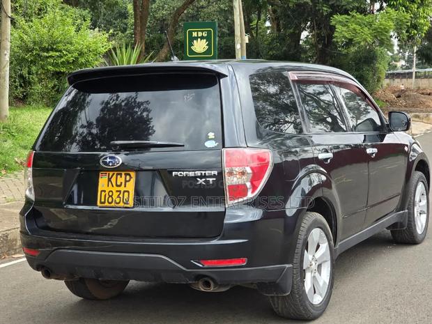 Subaru Forester 2011 Black