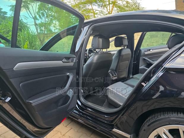 Volkswagen Passat 2019 Black