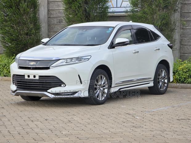 Toyota Harrier 2019 White