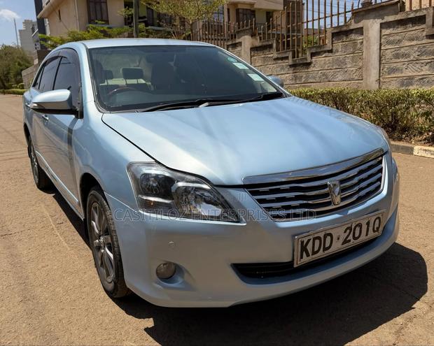 Toyota Premio 2014 Blue