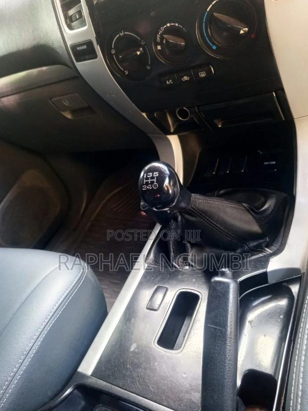 Toyota Land Cruiser Prado 2003 Blue