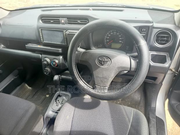 Toyota Probox 2020 Silver