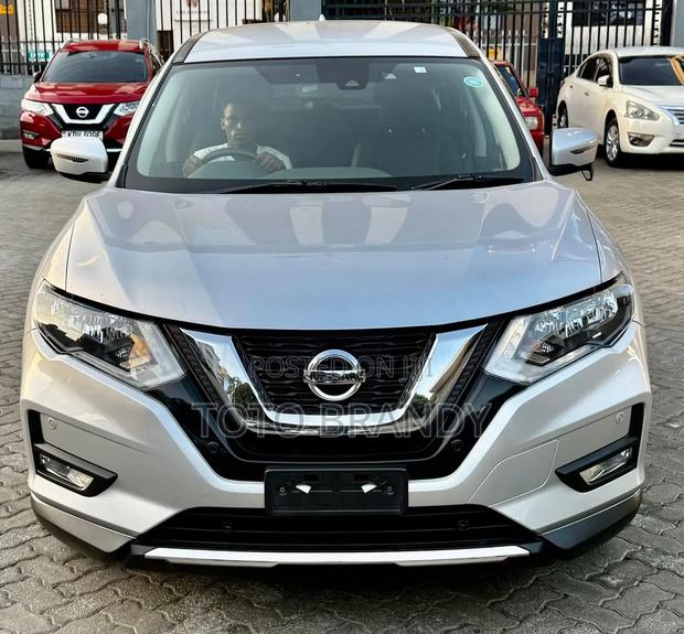 Nissan X-Trail 2.0 Petrol AWD 2018 Gray
