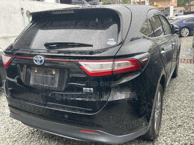 Toyota Harrier 2.5 Hybrid 4WD 2019 Black