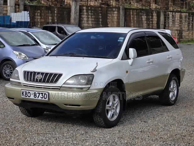Toyota Harrier 2002 Pearl